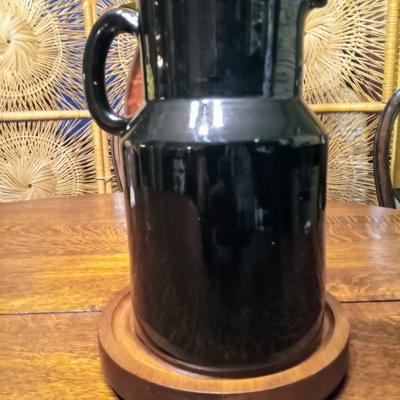 Vintage Italian Peasant Water Pitcher - Picture 3 of 5